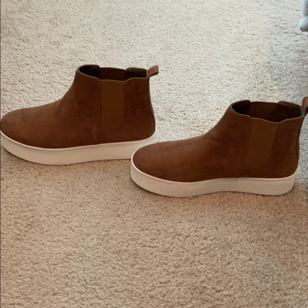 Steve Madden booties